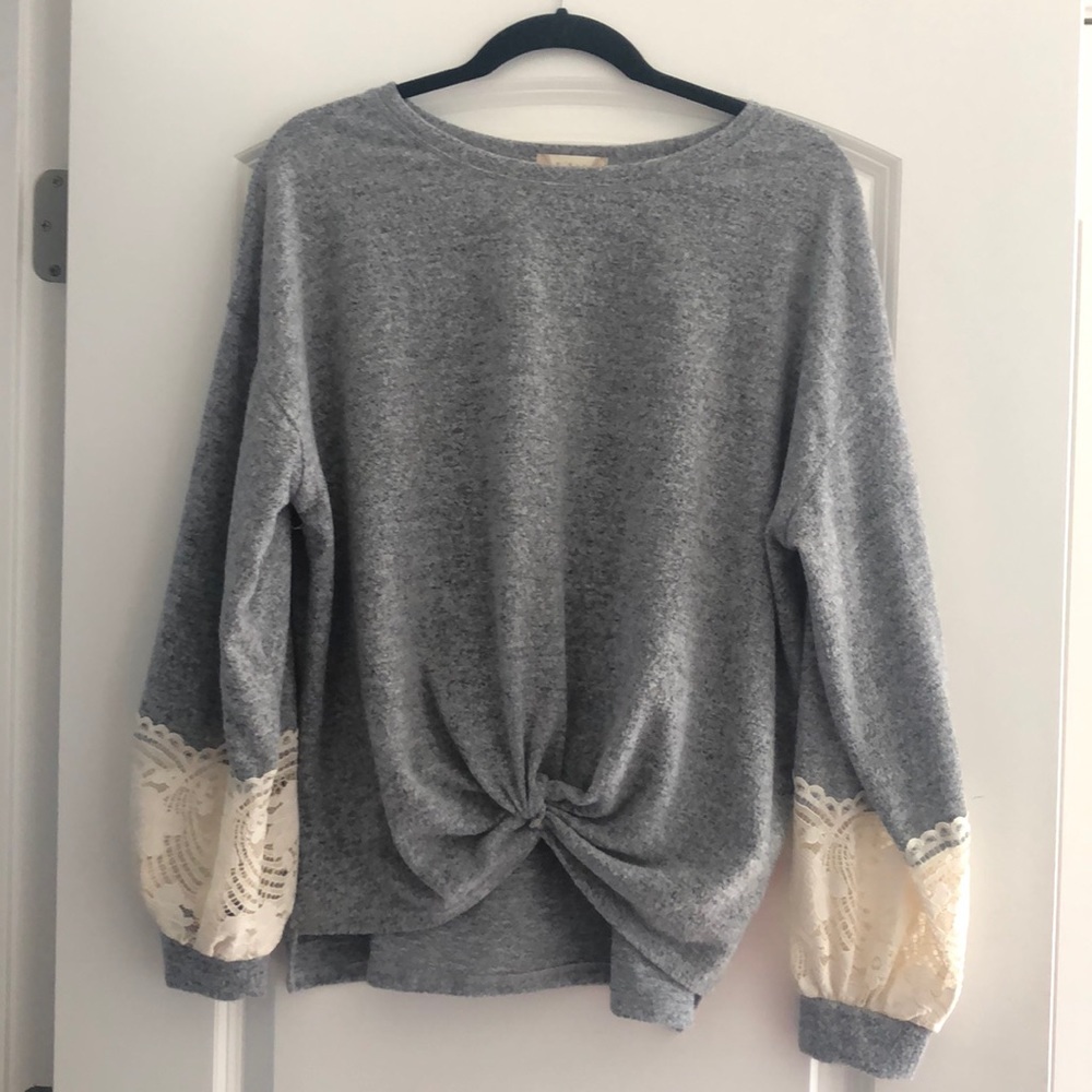 Sweater with lace